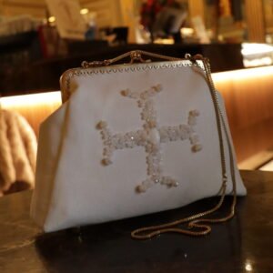 Clutch Aeterna Bianca